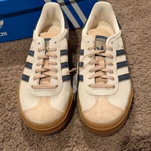 Adidas Platform Gazelle - Beige & Navy